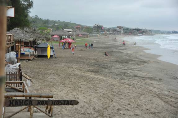 Praia em Montañita, no Equador